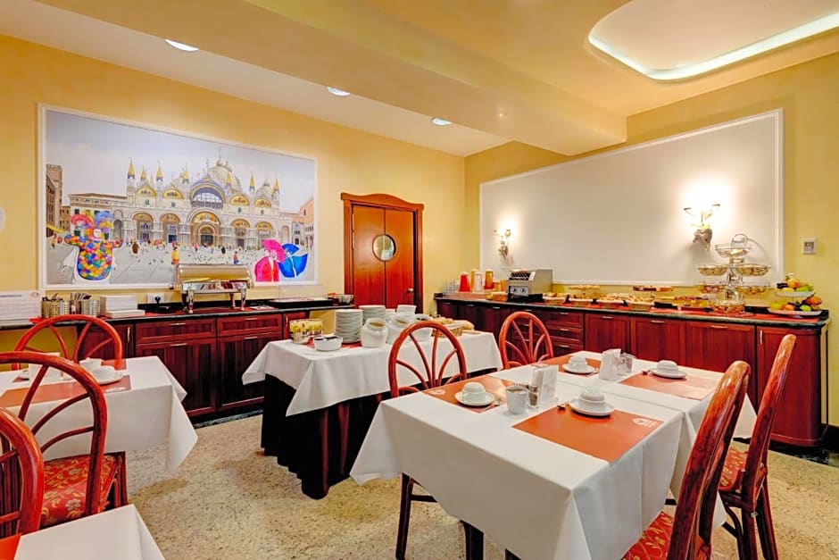 Hotel Garni San Carlo
