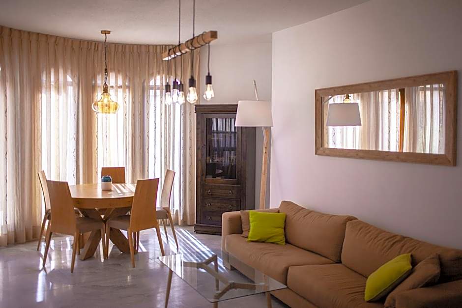 Exodus Hostel & Dive Center