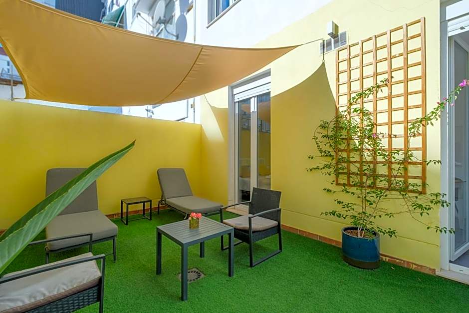 Marvellous Apt with a Large Private Terrace