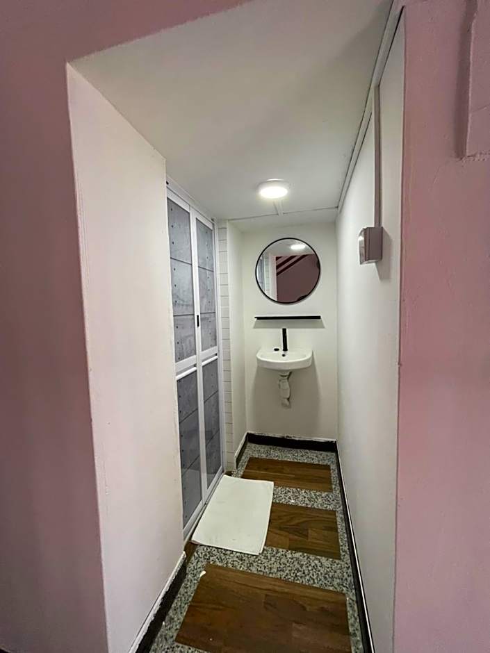 Suasana Stay & Homestay near UMT UNISZA IPG MRSM Kuala Nerus, Terengganu