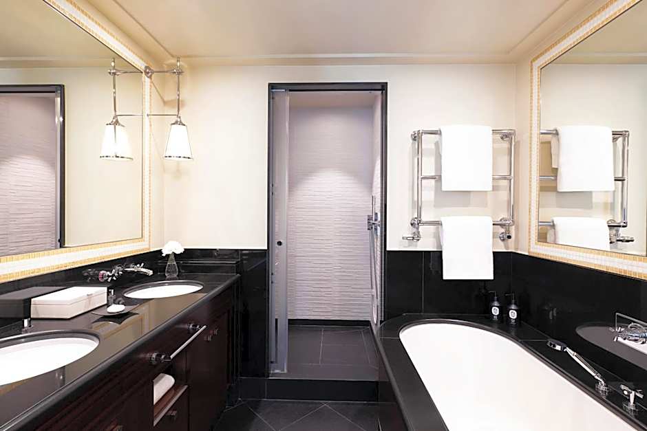 Hotel Barriere Le Fouquet's