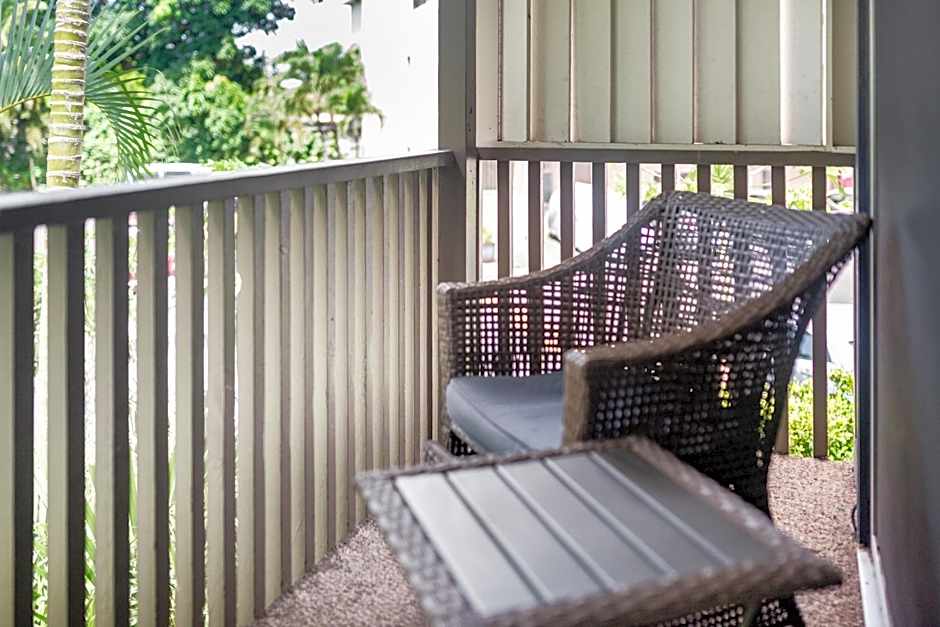 Lahaina Wonderful Condos