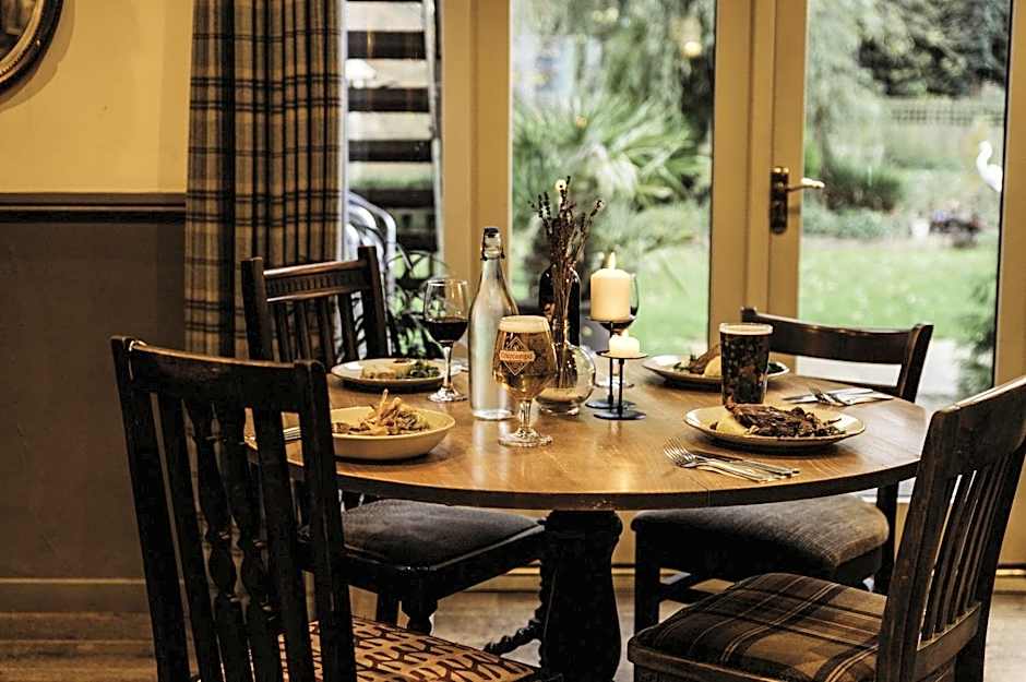The White Lion Inn