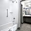 Hampton Inn & Suites Dallas-DFW ARPT W-SH 183 Hurst