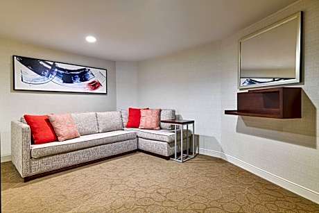 Executive Suite with King, Junior Suite, 1 King