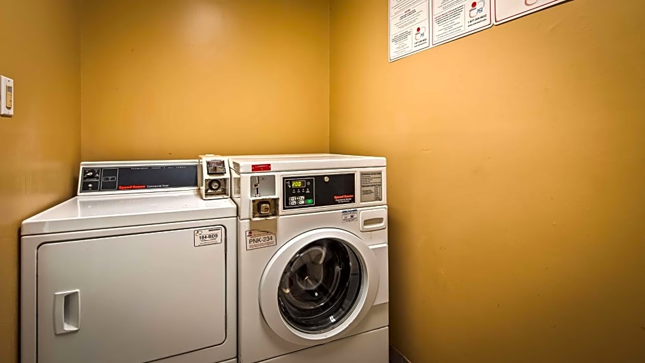 SureStay Hotel by Best Western Floresville