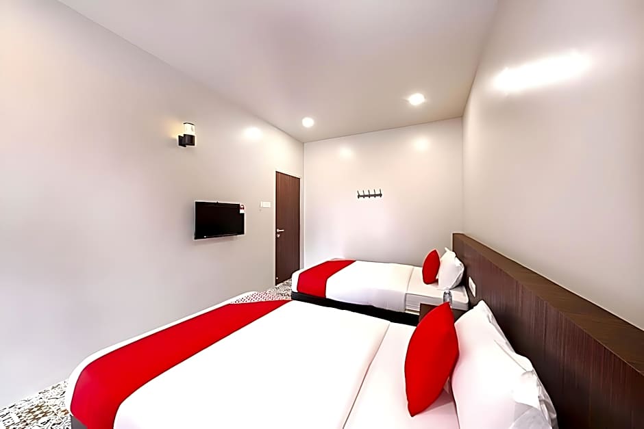 OYO 507 Aikka Hotel