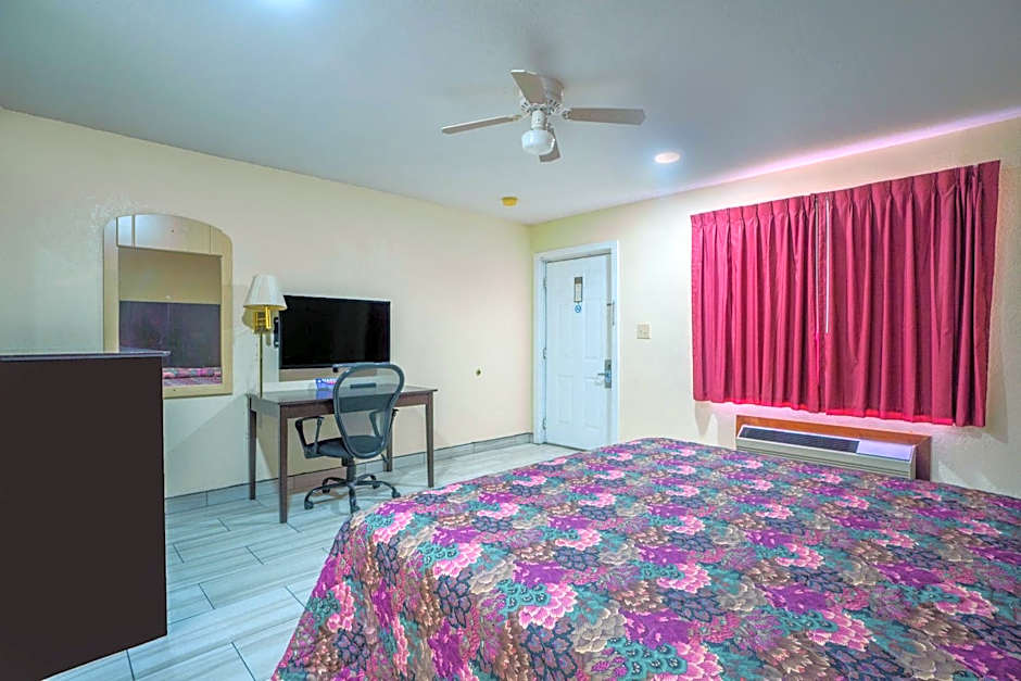 Texas Inn San Benito near Harlingen
