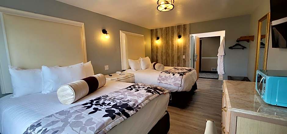 Dragonfly Inn & Suites