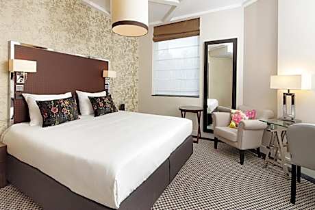 Deluxe Double Room with Garden View