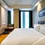 Hanya Kaiyuan Yiju Hotel (Ningbo East New Town Convention and Exhibition Center)