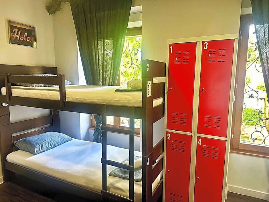 Photo 1 of 5 of Bed in 6-Bed Mixed Dormitory Room