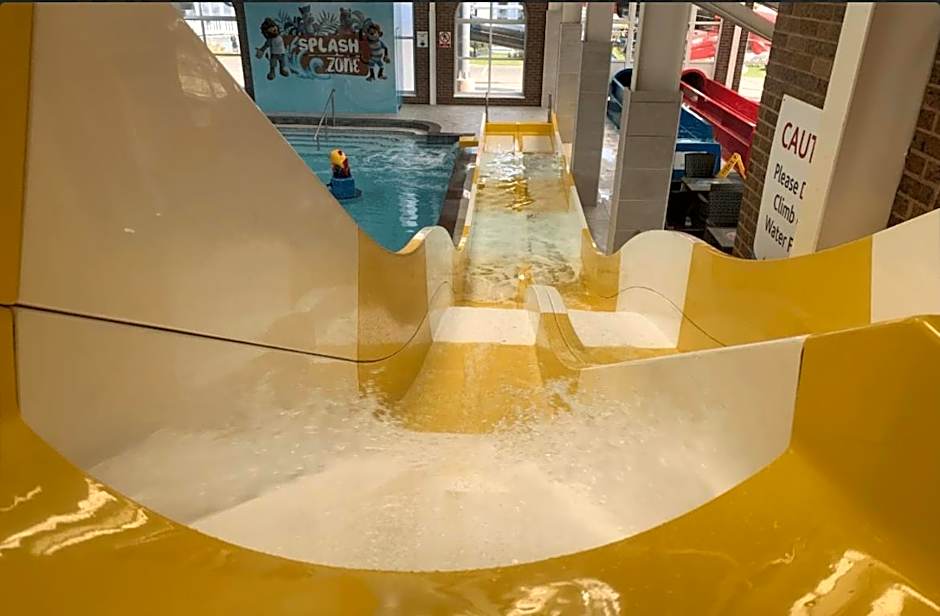 Luxurious caravan in Lyons Holiday Park Rhyl