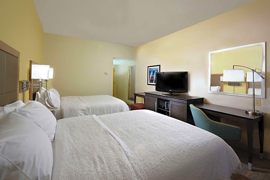 Hampton Inn By Hilton Martinsville