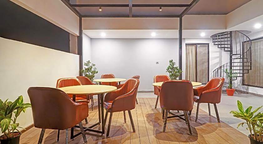 Super OYO Townhouse 1185 Rcc Pride – Hyderabad, 