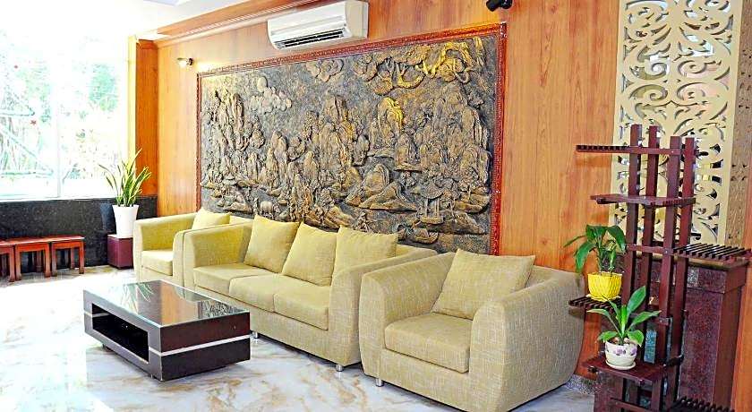 Linh Phuong 8 Hotel - 24 Hours Stay
