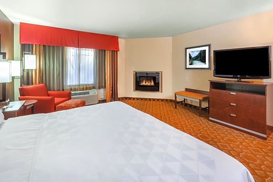 Holiday Inn & Suites Durango Downtown, an IHG Hotel