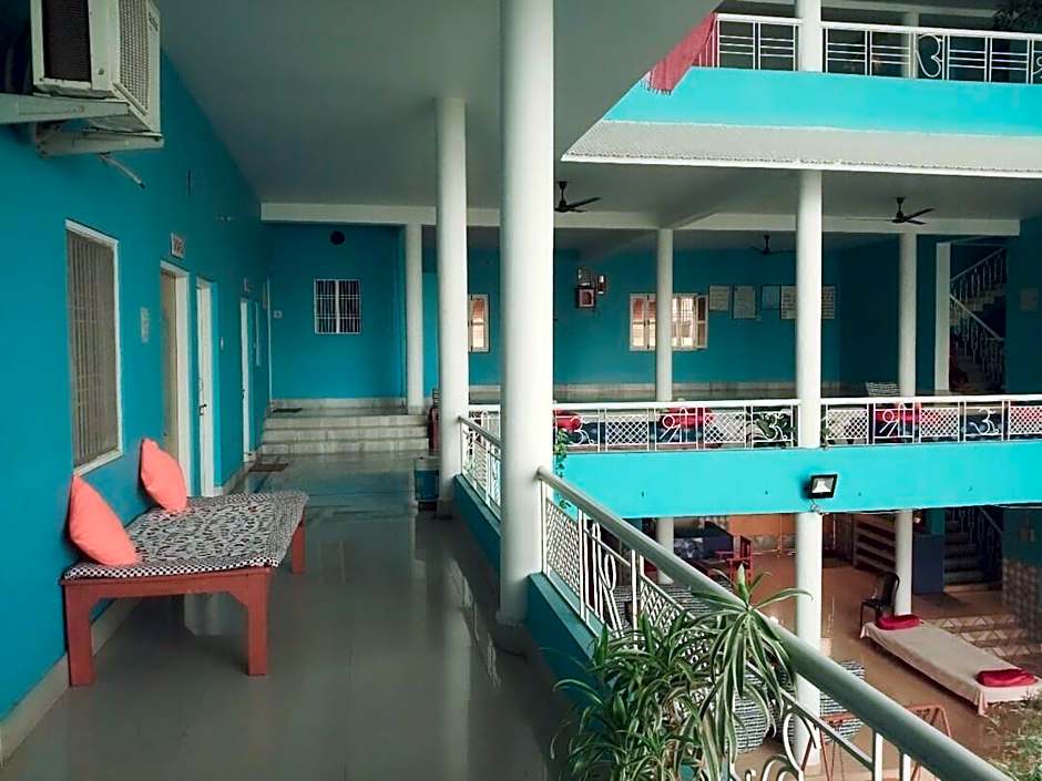 Sri Yoga Mandir Guest House