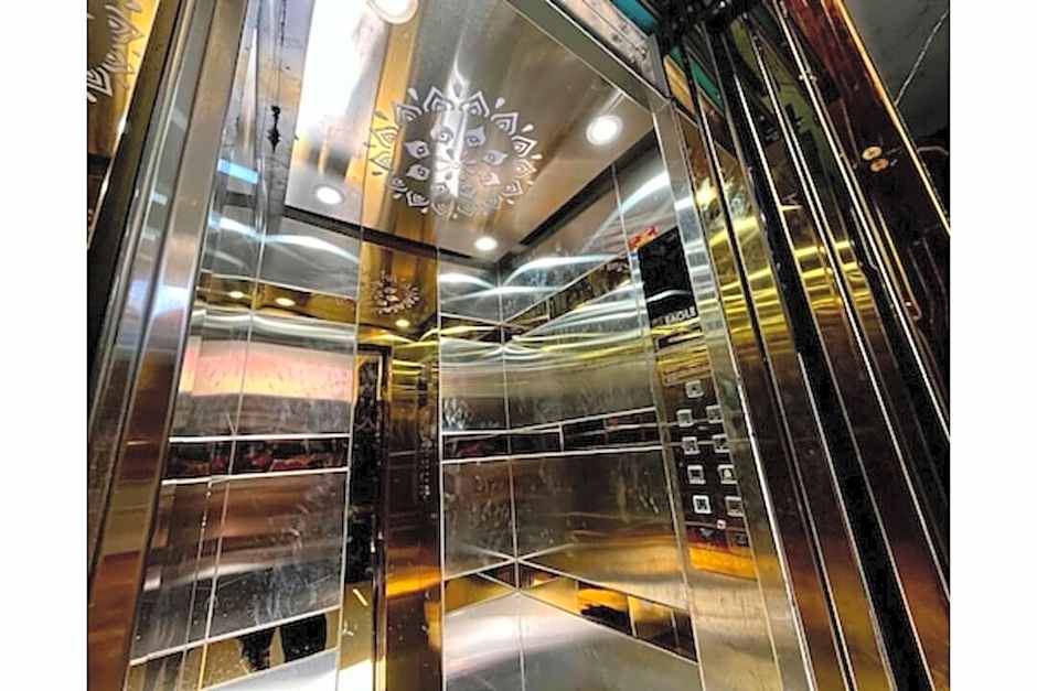 Hotel SSR Palace Mount Abu