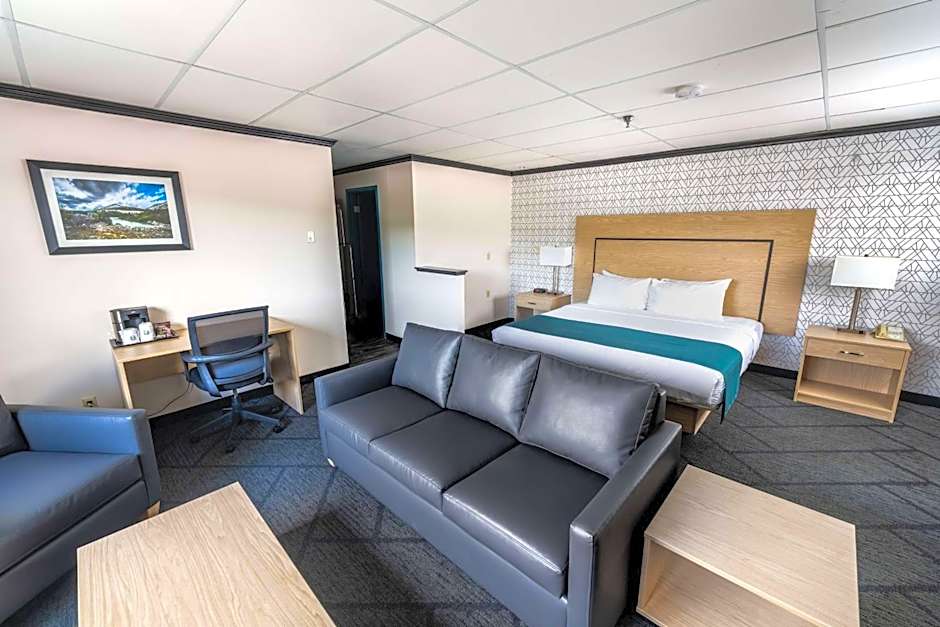 Sternwheeler Hotel & Conference Centre, Trademark by Wyndham