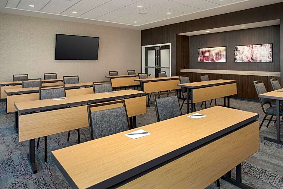 Courtyard by Marriott Portland East