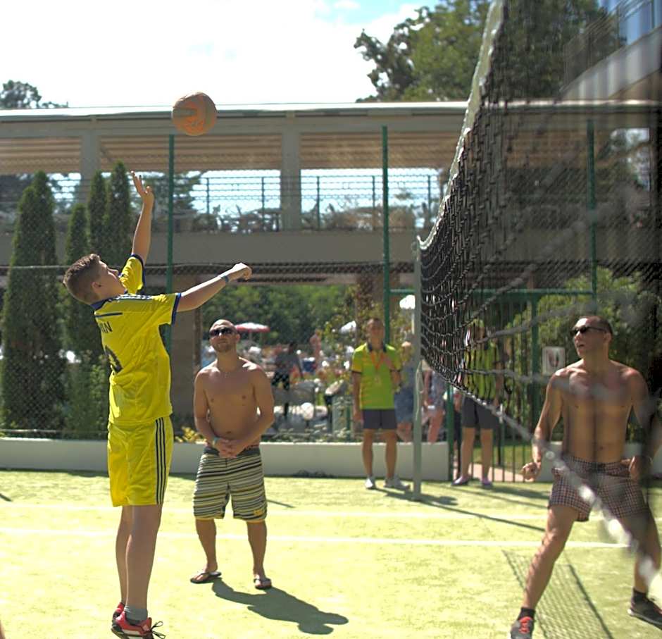 Kristal Hotel - All inclusive - Fully renovated rooms 2025