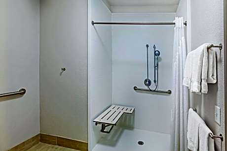King Suite with Mobility Accessible Tub
