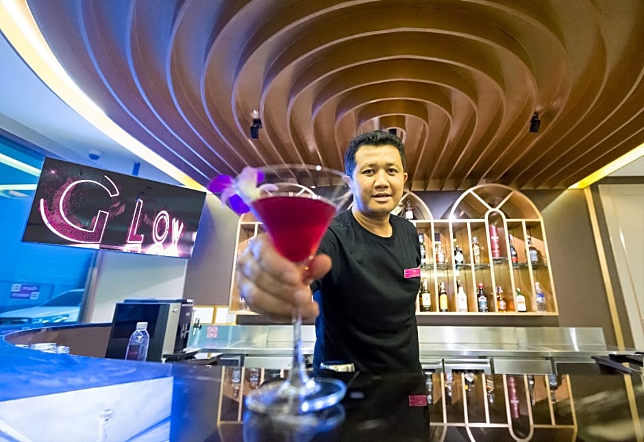 GLOW Sukhumvit 5 by Centropolis  (SHA Extra Plus)