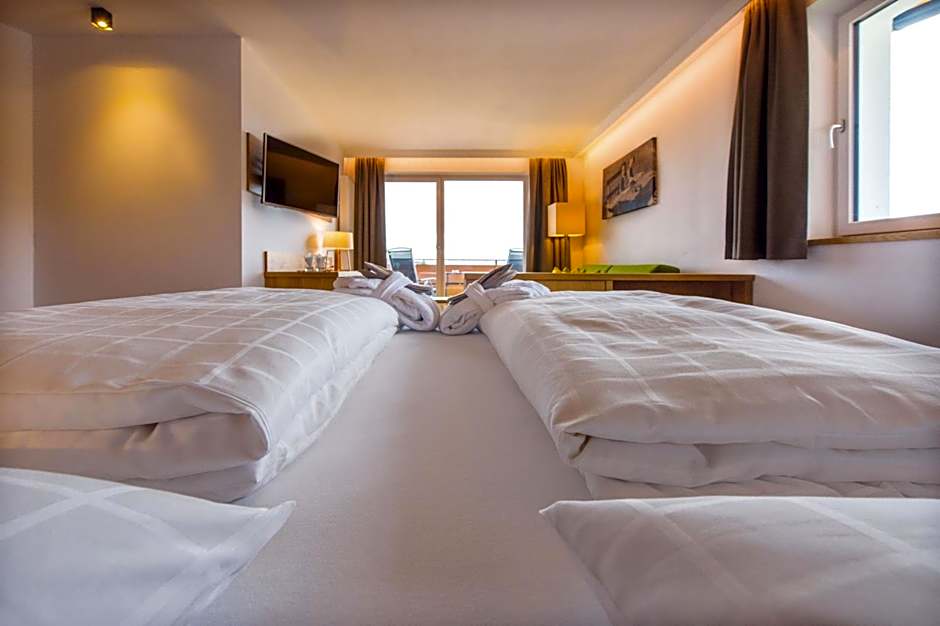 Hotel DAS ROYAL in Obereggen