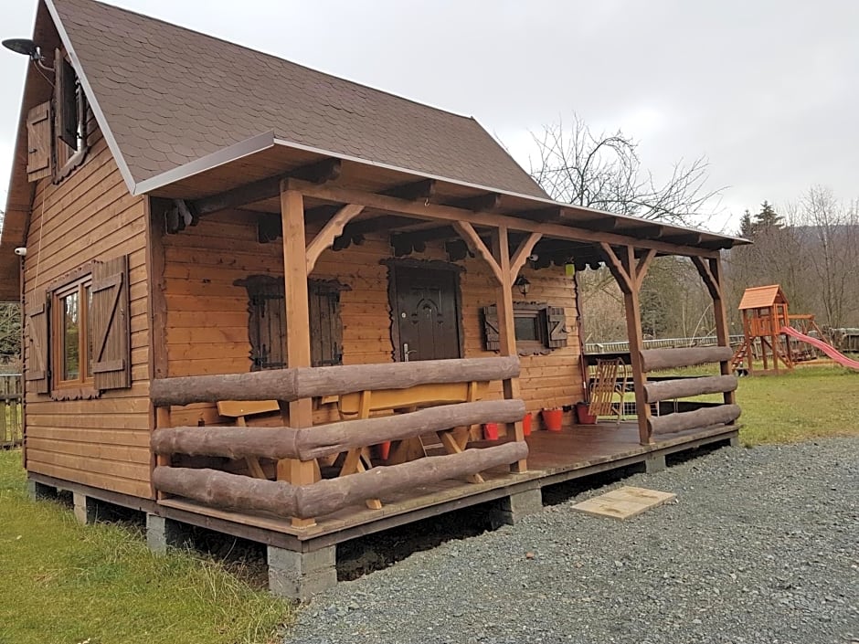 Domek pod śnieżką 1