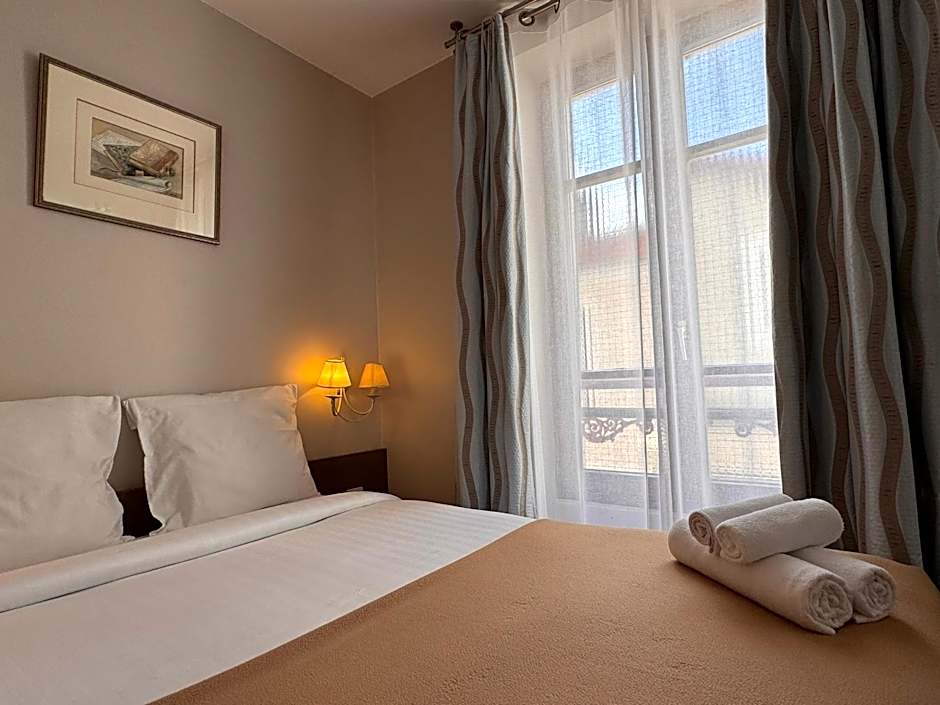 Hotel Paris Vesinet -ex Auberge des 3 Marches