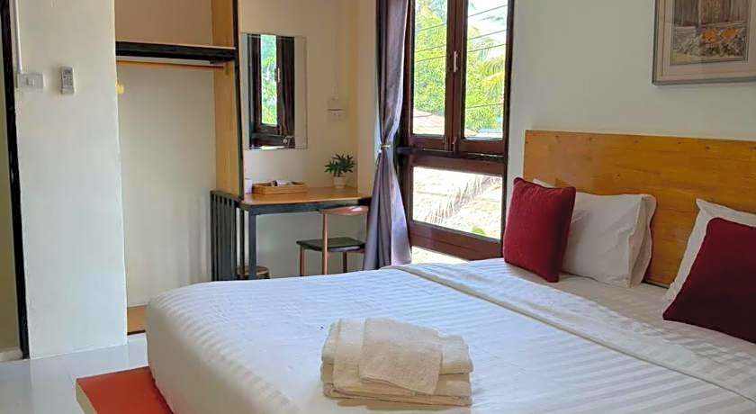 Mookboonchu Guest House, Kohmook, Trang