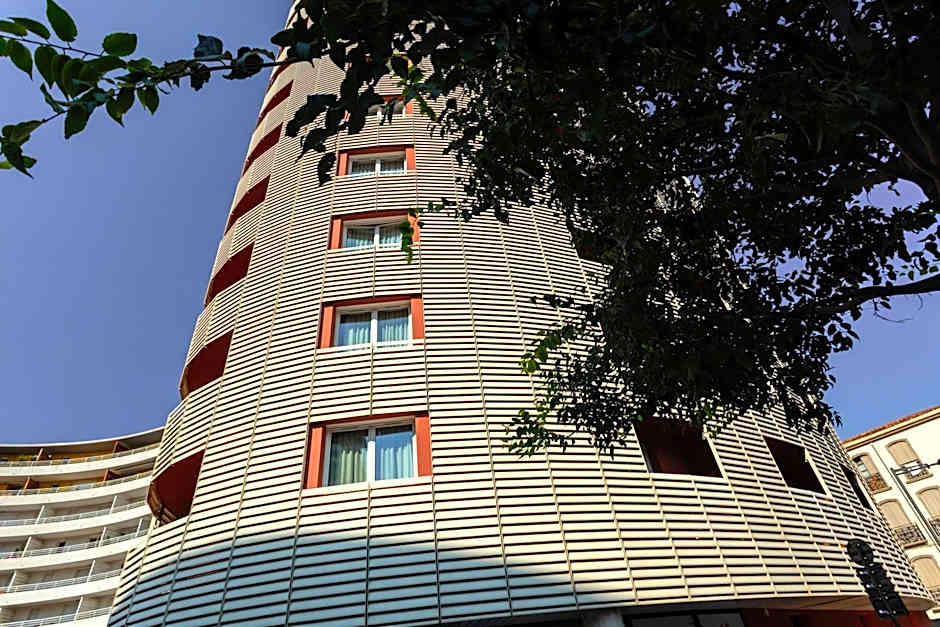 Appart-Hotel Mer & Golf City Perpignan Centre