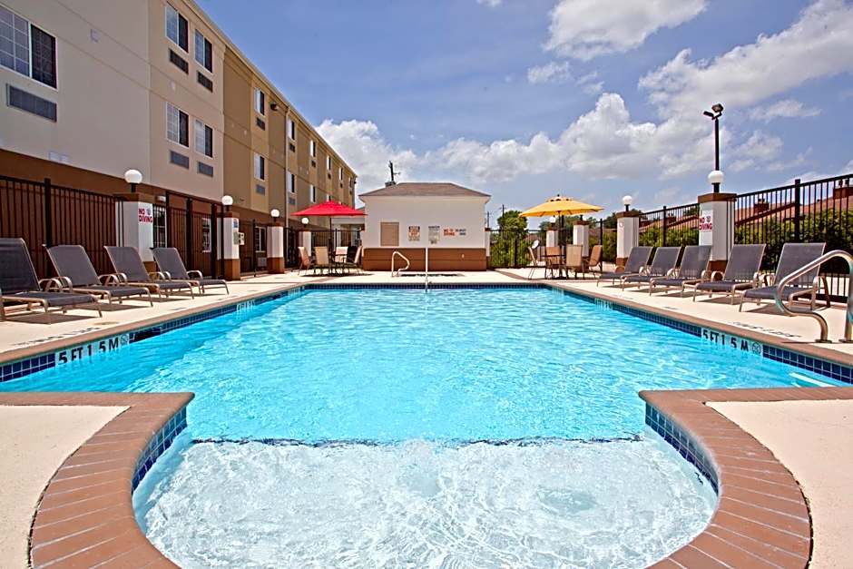 Candlewood Suites Beltway 8/Westheimer By IHG