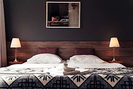 Double or Twin Room with Shared Bathroom