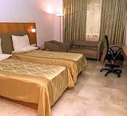 Srinivas Saffron Hotel