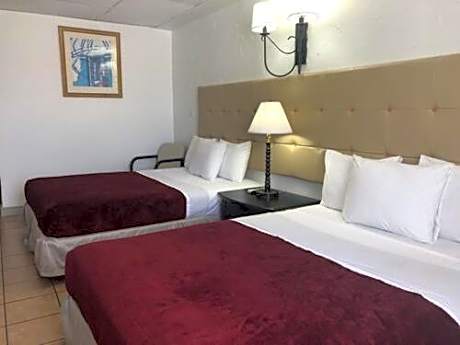 Standard Room, Two Queen Beds