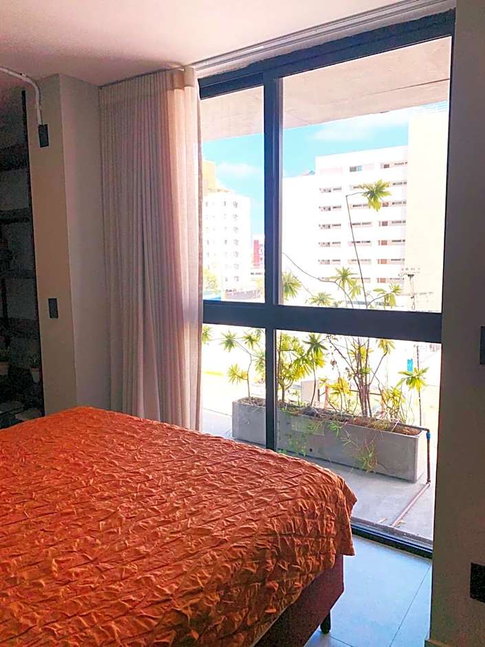 Urban 750 by Day by Day