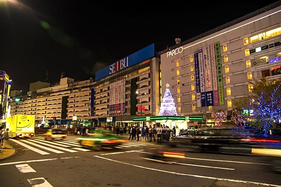 HOTEL Q