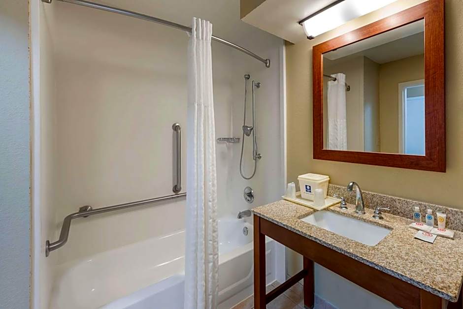 Comfort Inn Elizabeth City near University
