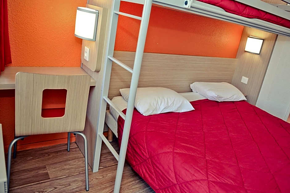 Photo 1 of 5 of Standard Plus 1 Double Bed and 1 Twin Bed