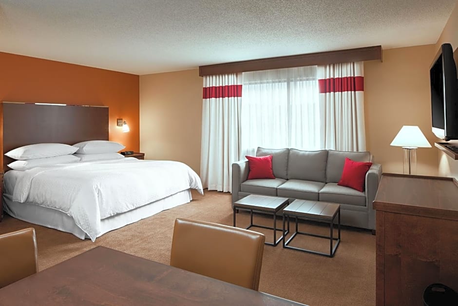 Four Points by Sheraton Edmunston Hotel & Conference Center