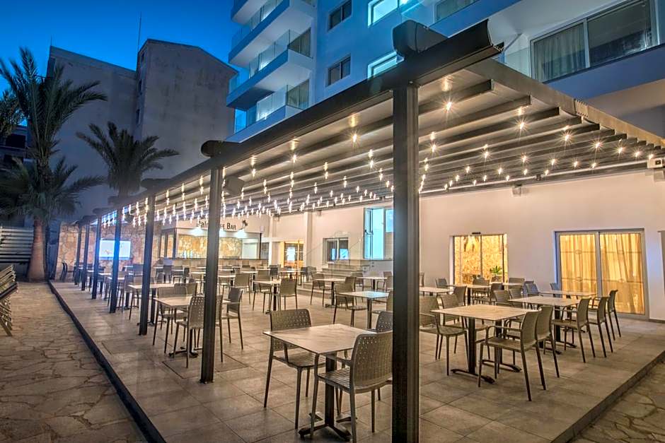 Bohemian Gardens Hotel