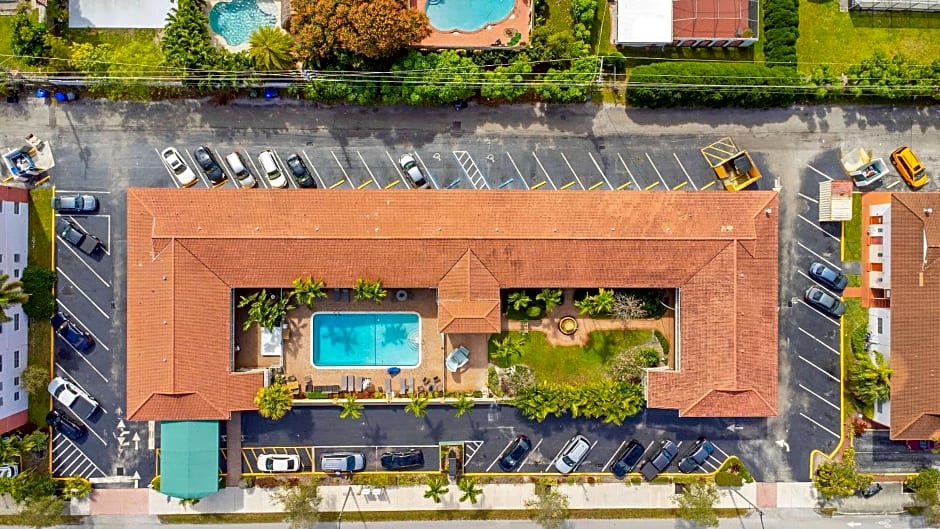Quality Inn & Suites Airport/Cruise Port Hollywood