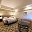 Crown Garden Hotel