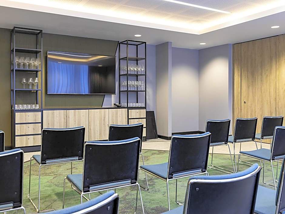 Novotel Liverpool Paddington Village