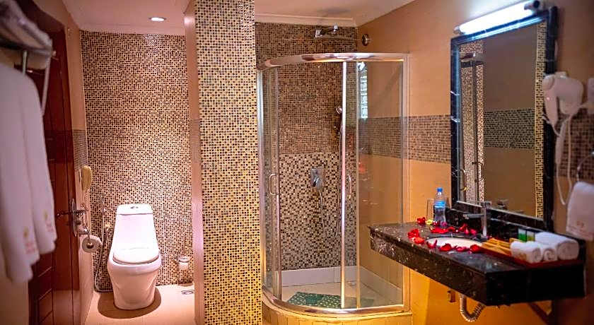 Tiffany Diamond Hotel