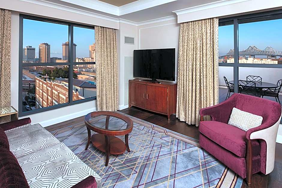 Higgins Hotel, Official Hotel of The National WWII Museum, Curio Collection by Hilton