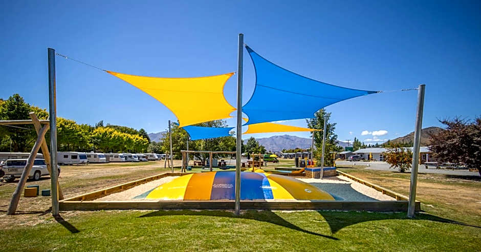Omarama TOP10 Holiday Park