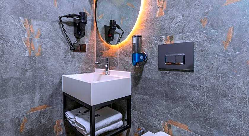 The Private Airport Hotel